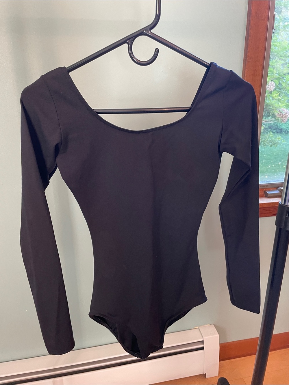 Black Long Sleeve Scoop-Back Leotard